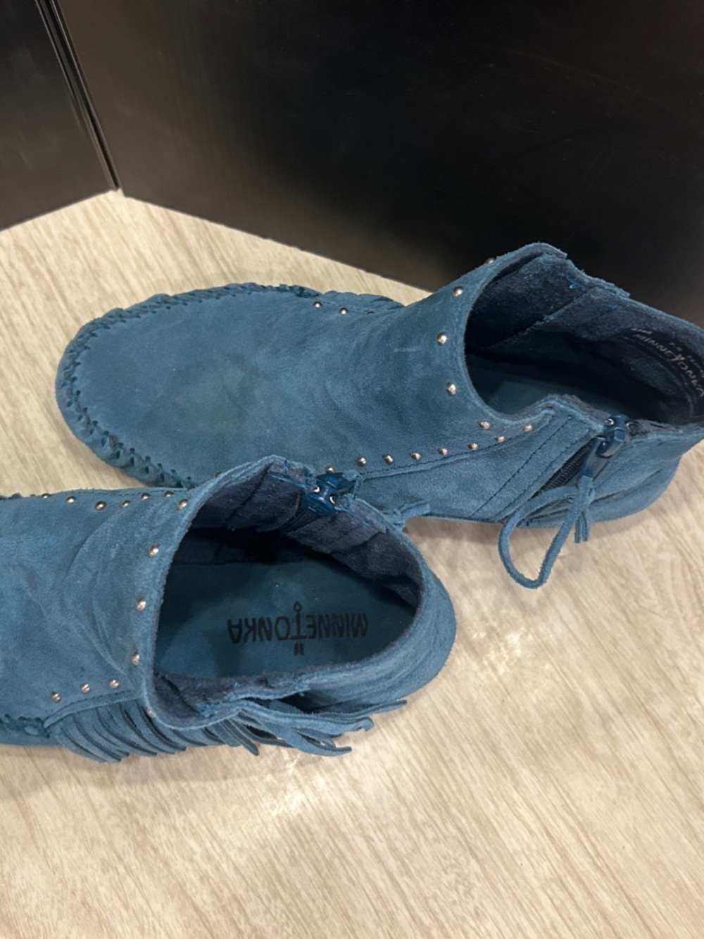 Minnetonka Teal Blue Suede Fringe Moccasin Boots - Picture 5 of 8
